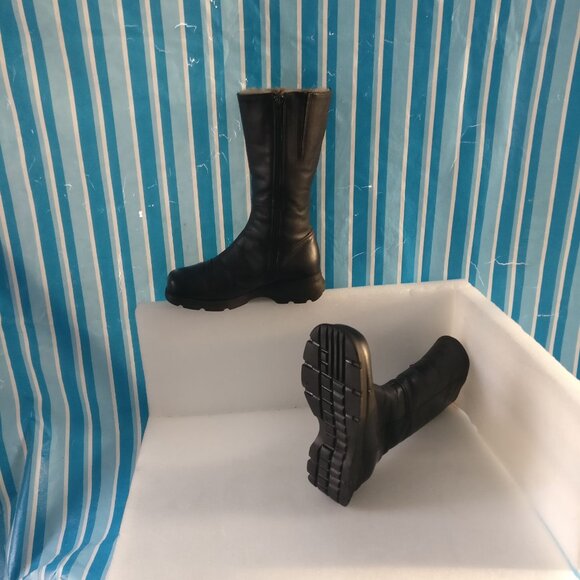 37/6us La Canadienne Mouton Tall Shearling Boot for extreme winter rated -45 deg - Picture 8 of 8